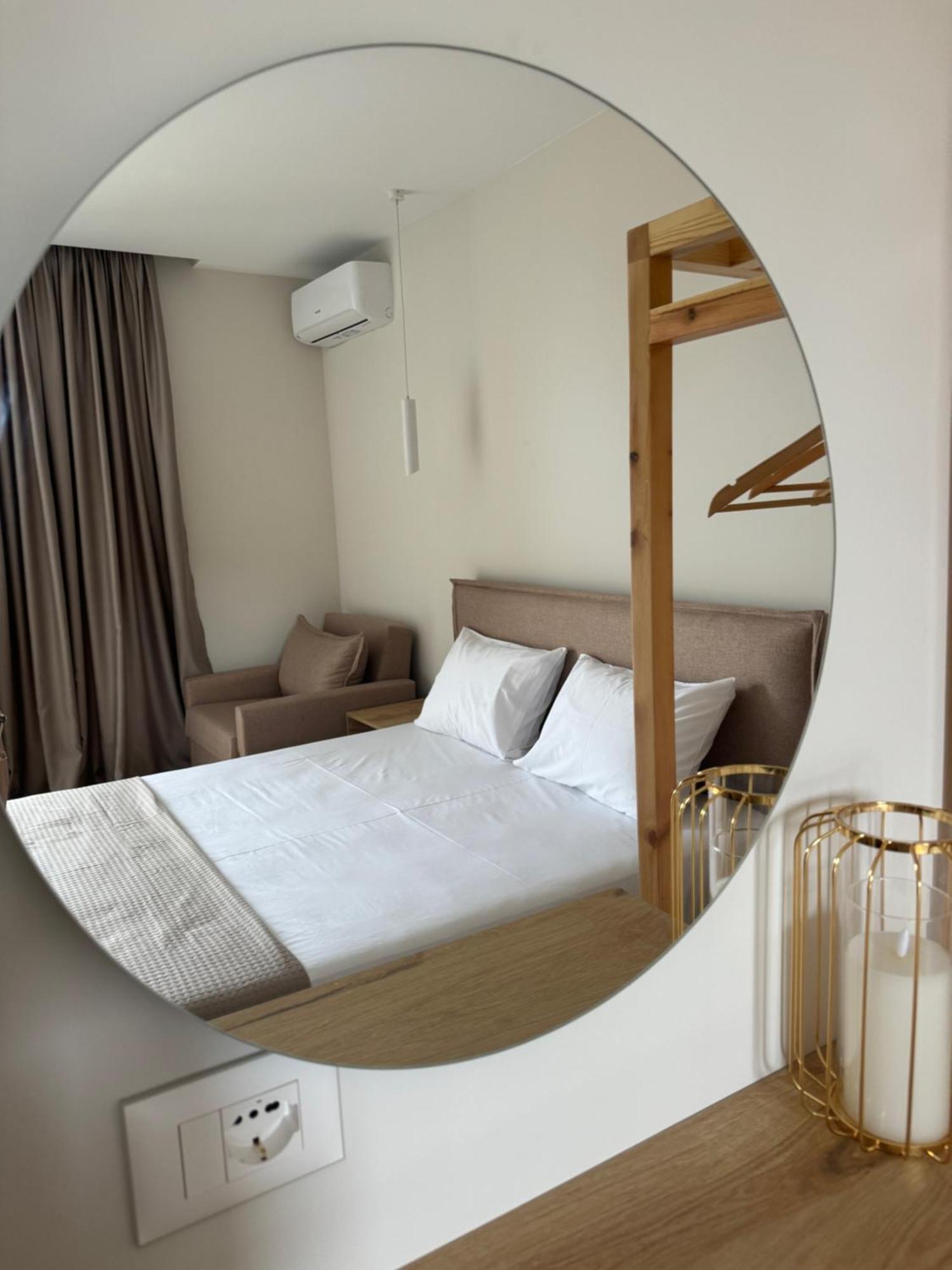 Ion Rooms Himarë Exteriér fotografie