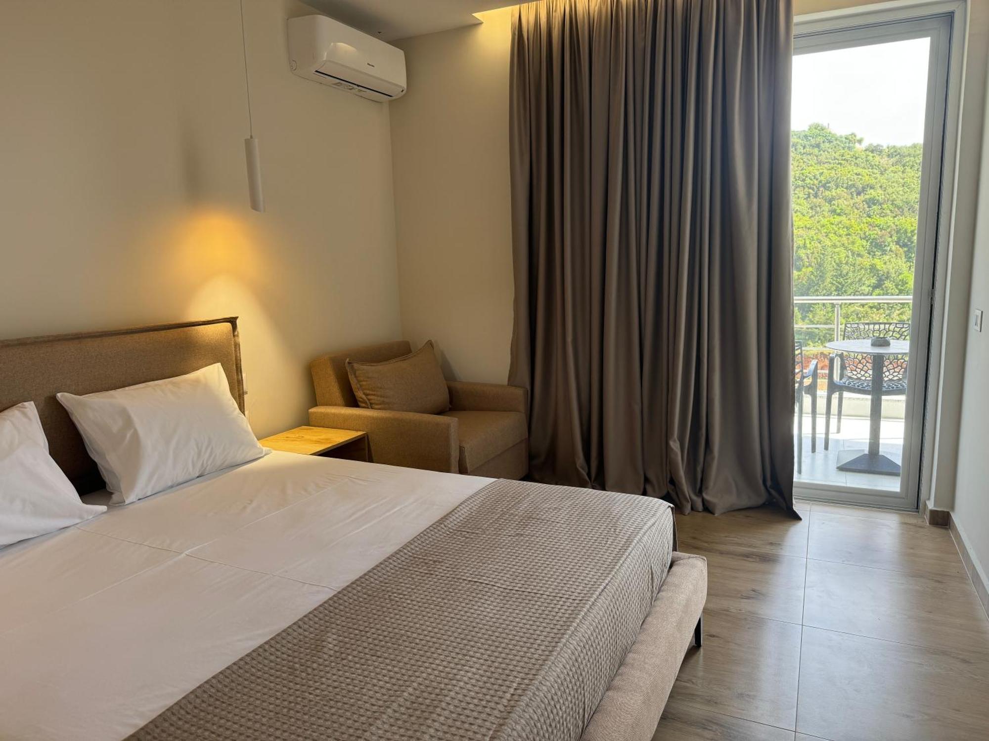 Ion Rooms Himarë Exteriér fotografie
