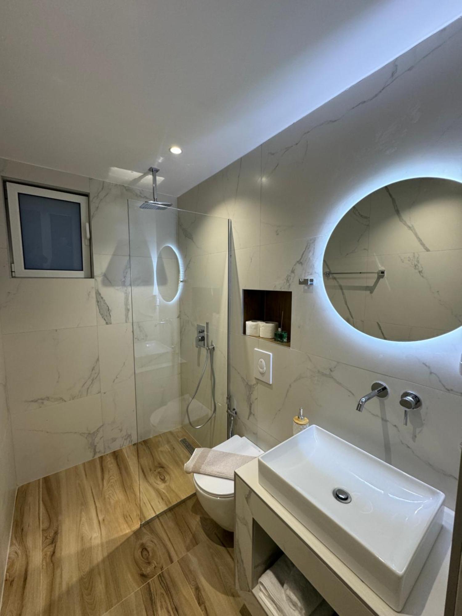 Ion Rooms Himarë Exteriér fotografie