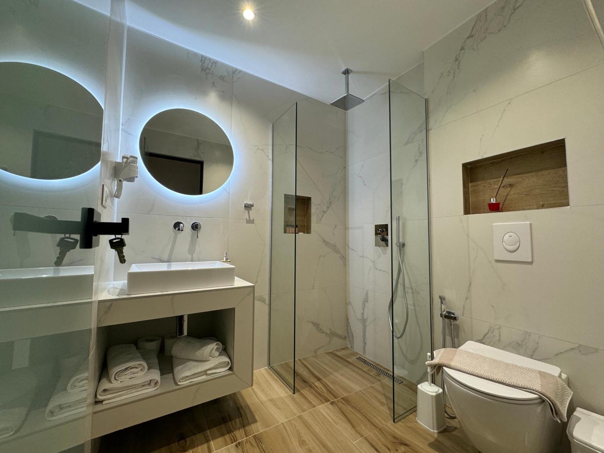 Ion Rooms Himarë Exteriér fotografie