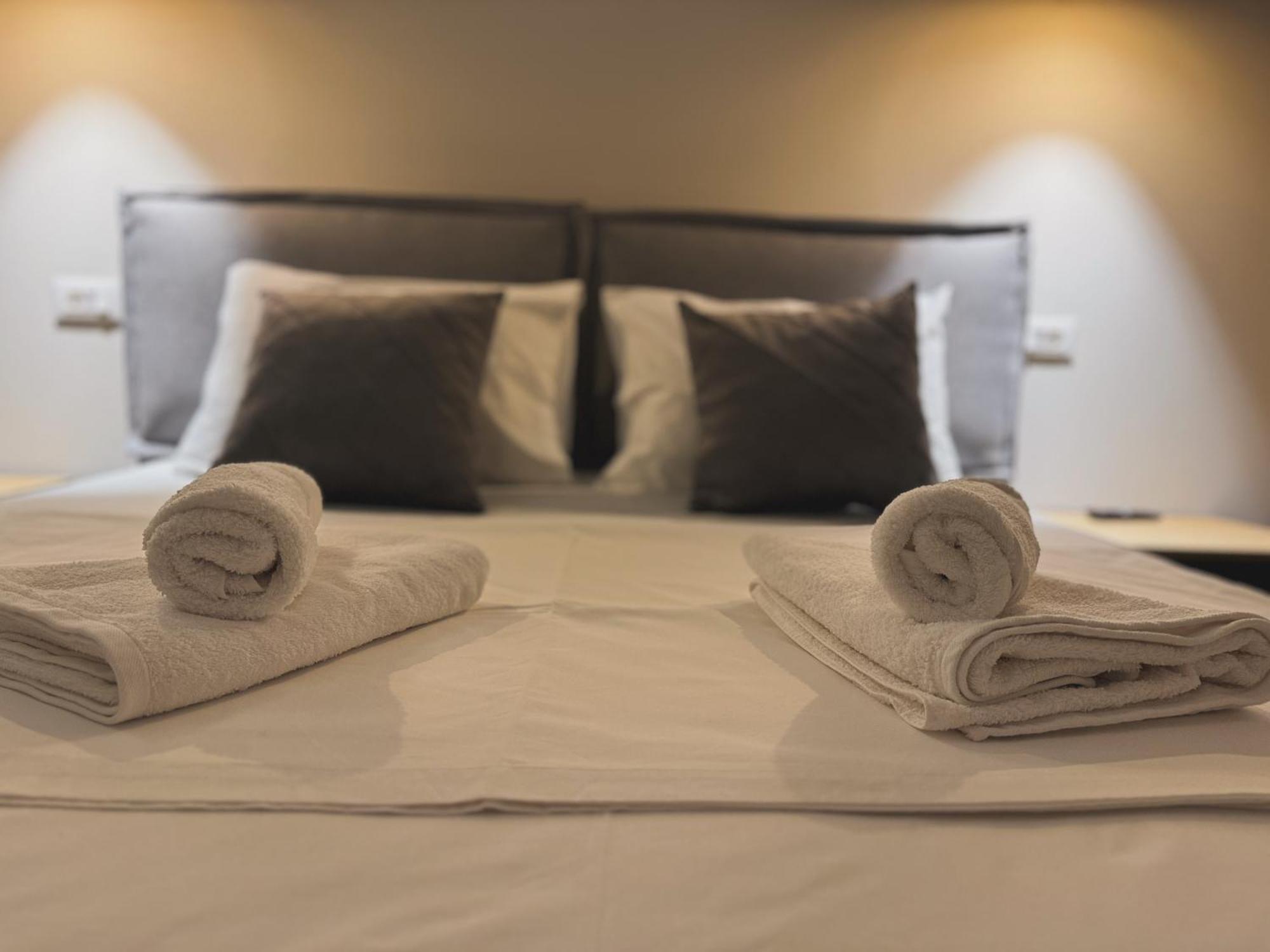 Ion Rooms Himarë Exteriér fotografie