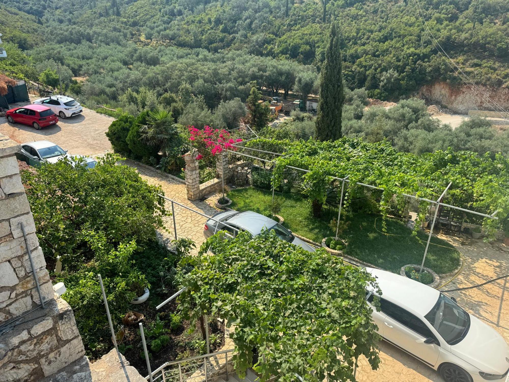 Ion Rooms Himarë Exteriér fotografie